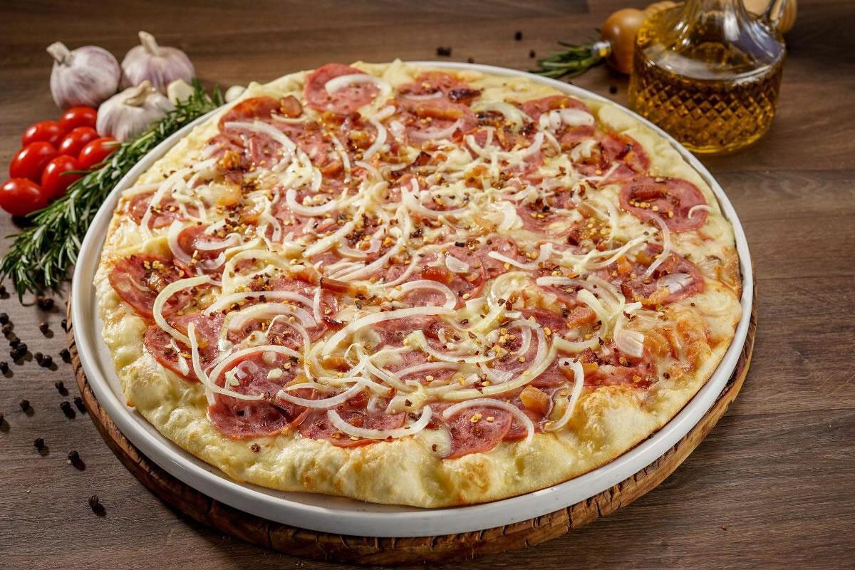 Fogo e Sabor: Pizza Baiana Gourmet do Chef Moisés Costa