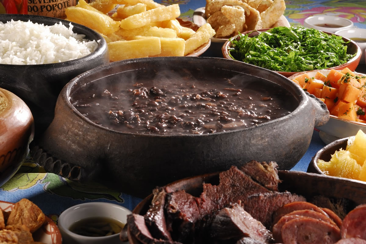 Por Que a Feijoada é Considerada o Prato Mais Brasileiro de Todos?